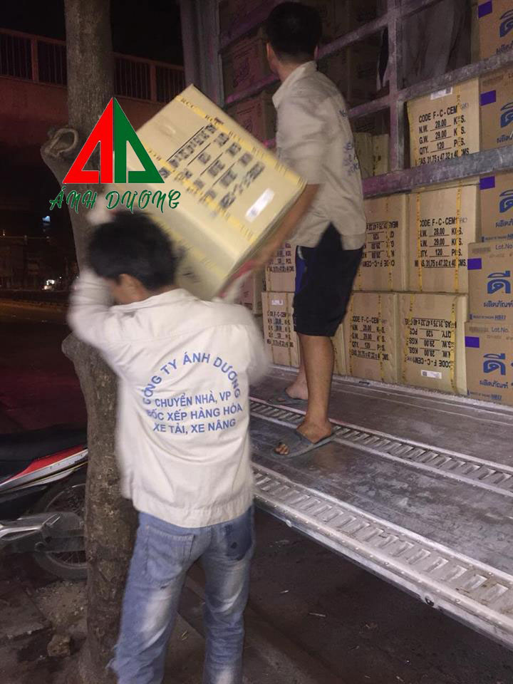 Dịch vụ bốc dỡ container